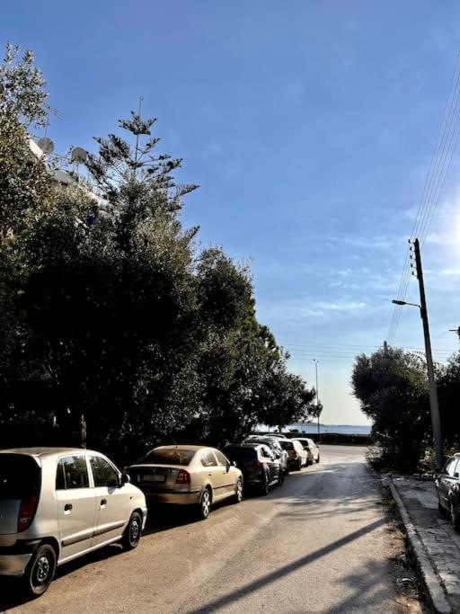 Lovely 1-Bedroom 2 Minutes From Beach Atena Exterior foto